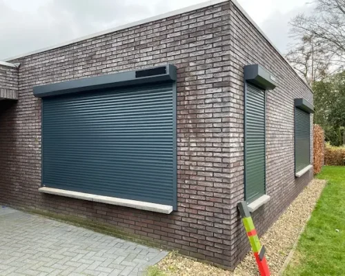 Rolluik met Somfy Rs100 io solar motor